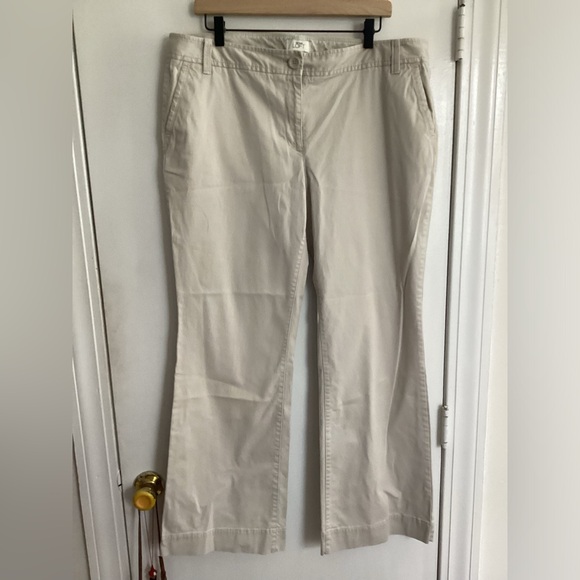 Ann Taylor LOFT Marissa pants khaki Size 16 - Picture 1 of 7